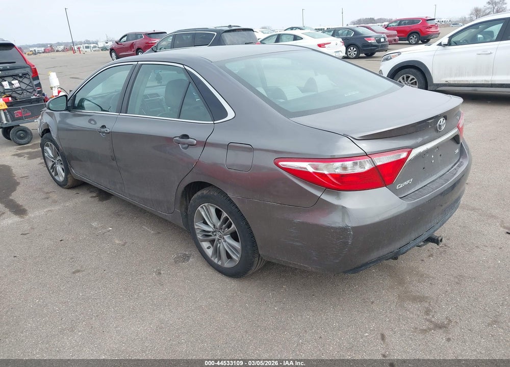 2015 TOYOTA CAMRY SE VIN: 4T1BF1FK4FU028225