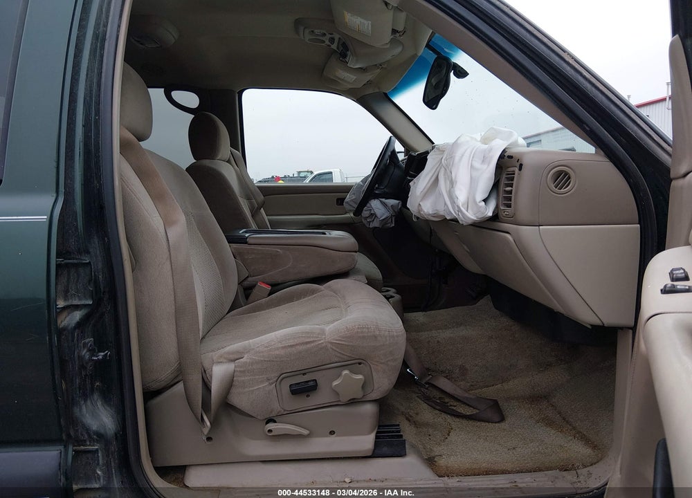 2002 CHEVROLET TAHOE LS VIN: 1GNEC13V62R327325