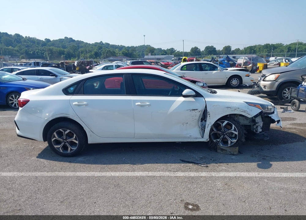 2021 KIA FORTE LXS VIN: 3KPF24AD0ME276057