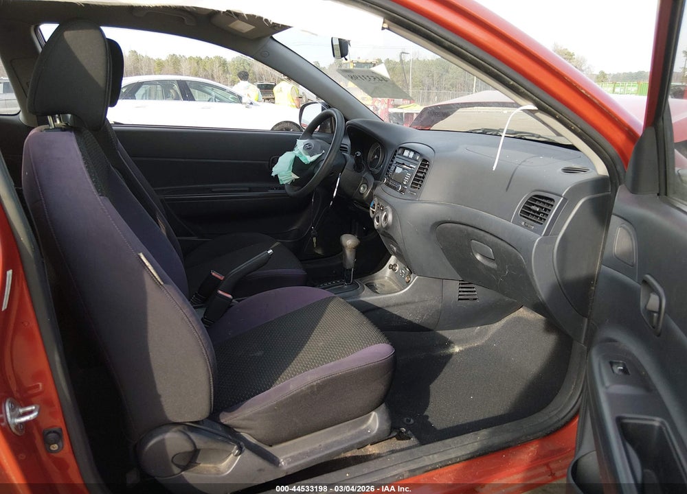 2010 HYUNDAI ACCENT GS VIN: KMHCM3ACXAU160033