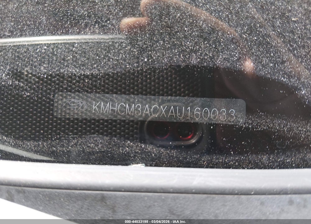 2010 HYUNDAI ACCENT GS VIN: KMHCM3ACXAU160033