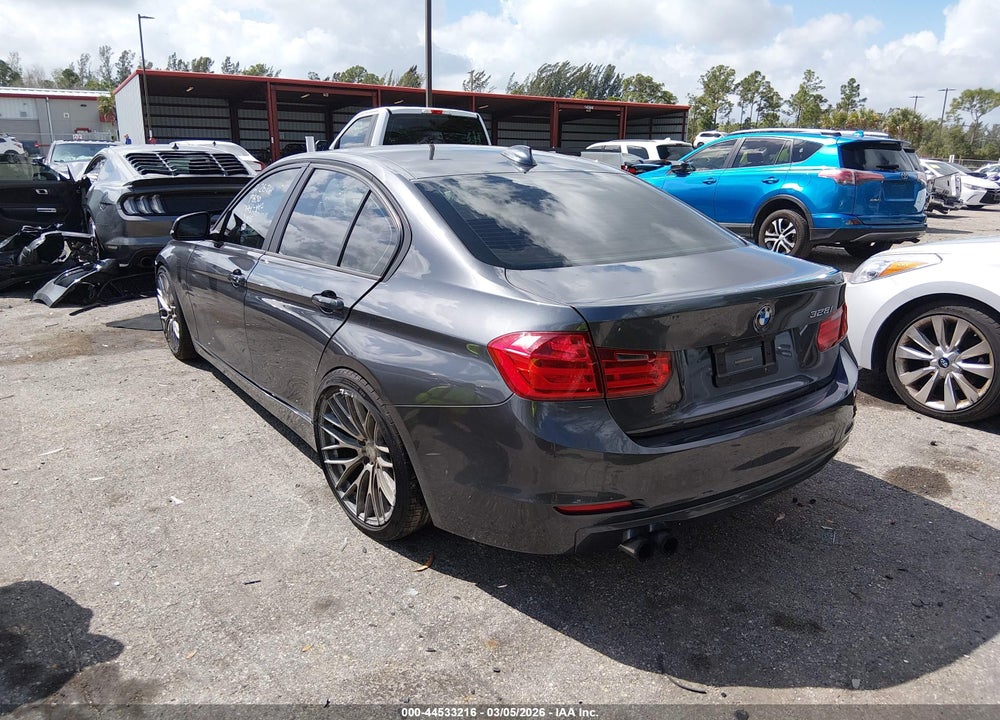 2013 BMW 328I XDRIVE VIN: WBA3B5G52DNS00485
