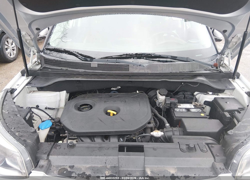 2015 KIA SOUL + VIN: KNDJP3A52F7816669