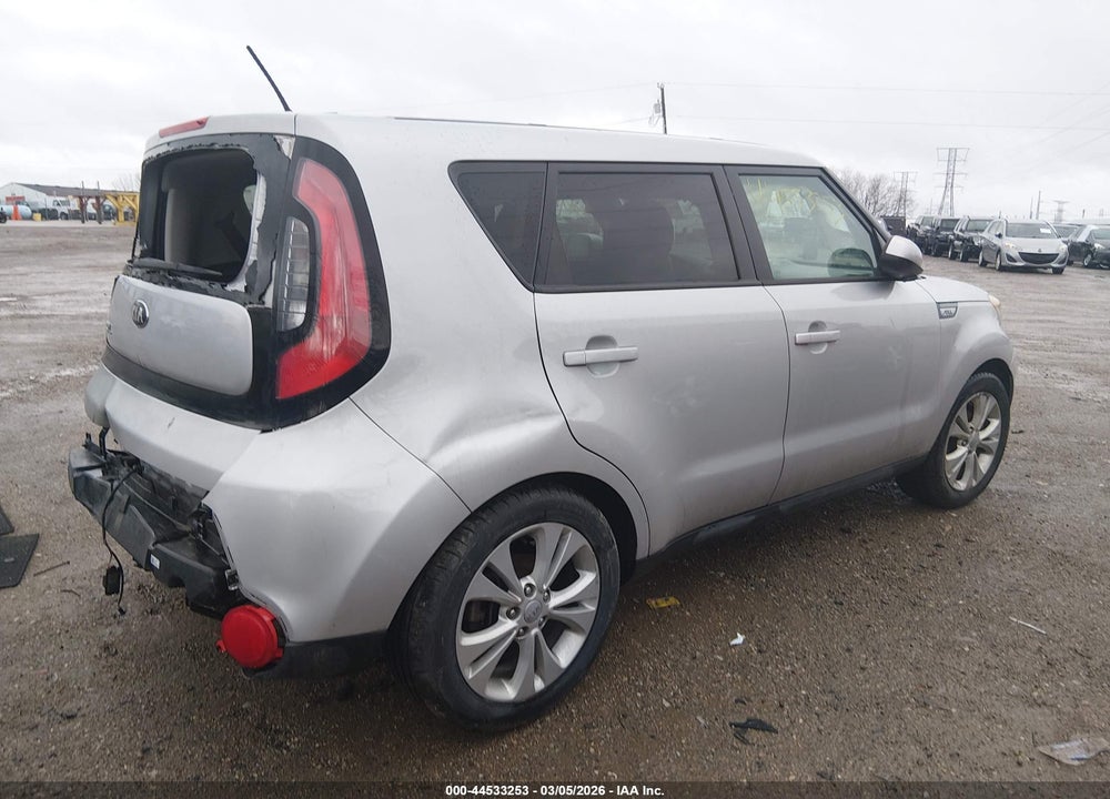 2015 KIA SOUL + VIN: KNDJP3A52F7816669