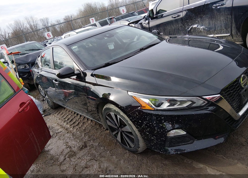 2022 NISSAN ALTIMA SV FWD VIN: 1N4BL4DV5NN303692