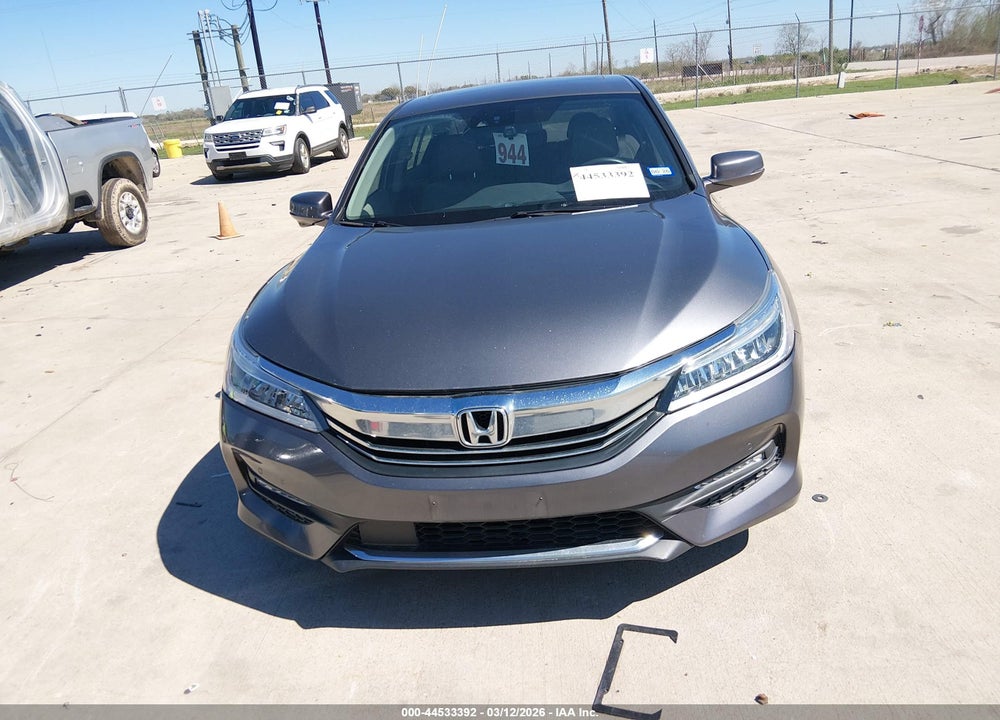 2017 HONDA ACCORD TOURING V6 VIN: 1HGCR3F97HA022174