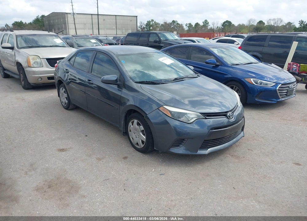 2015 TOYOTA COROLLA LE VIN: 5YFBURHE2FP307640
