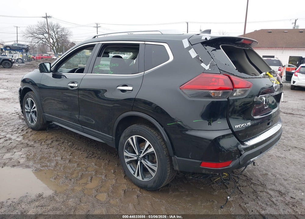 2019 NISSAN ROGUE SV VIN: 5N1AT2MV6KC819315