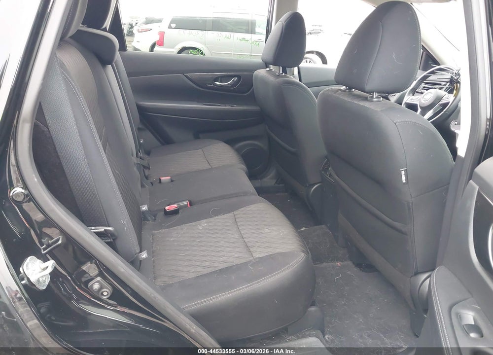 2019 NISSAN ROGUE SV VIN: 5N1AT2MV6KC819315
