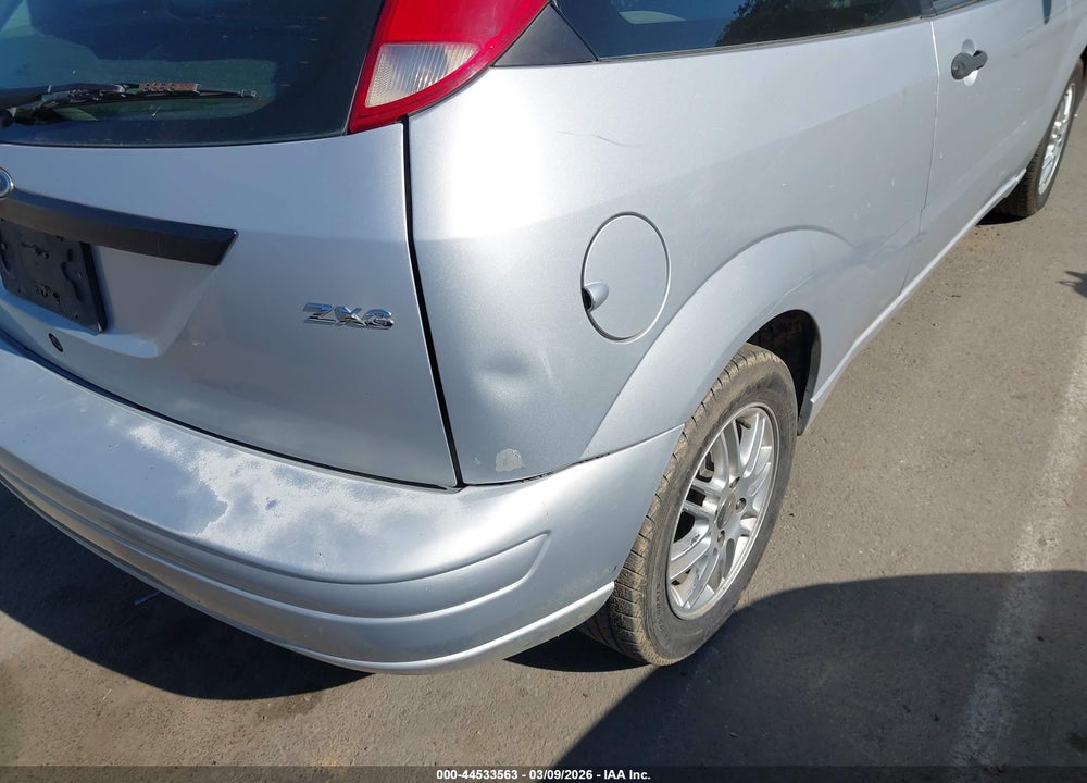 2006 FORD FOCUS ZX3 VIN: 1FAFP31N76W201715