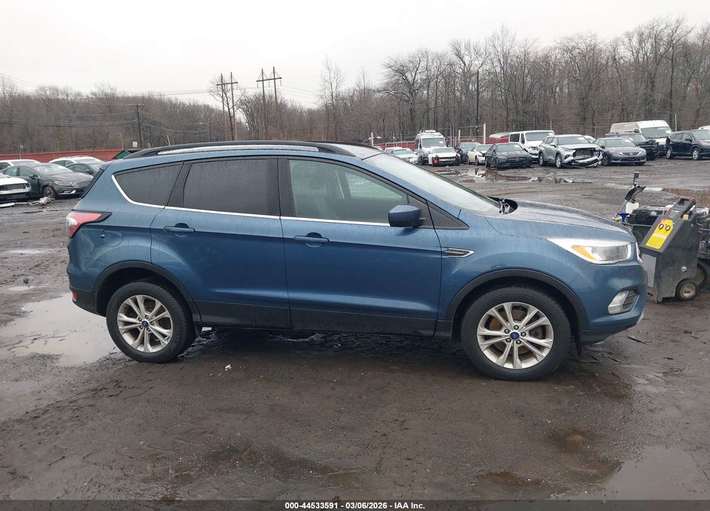 2018 FORD ESCAPE SE VIN: 1FMCU9GD4JUC84138