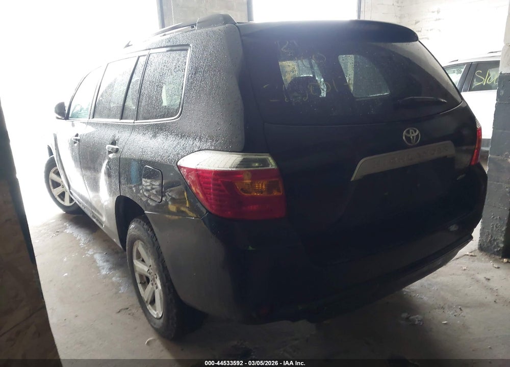2010 TOYOTA HIGHLANDER BASE V6 VIN: 5TDBK3EH0AS012344
