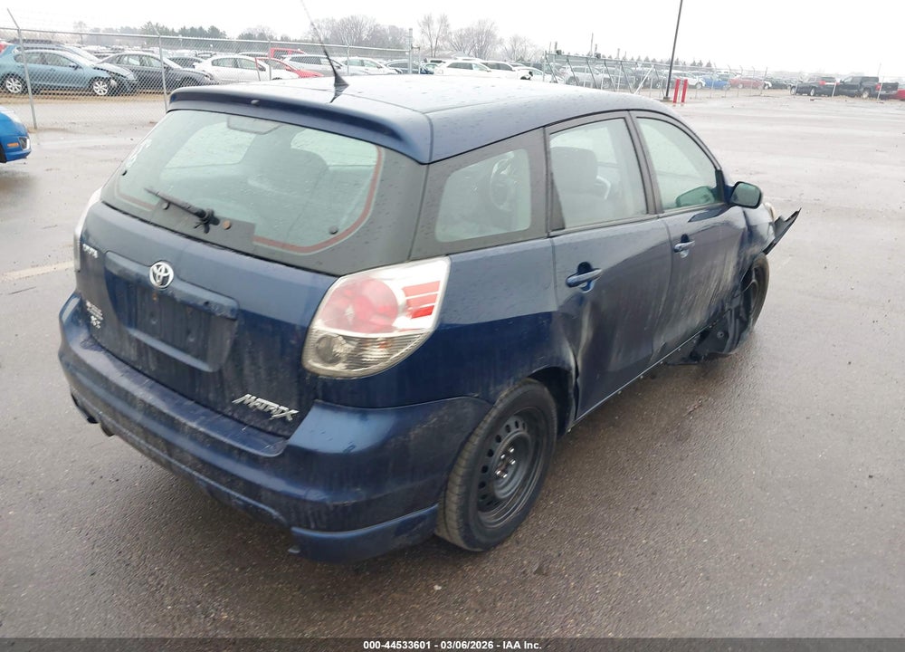 2005 TOYOTA MATRIX XR VIN: 2T1KR32E75C413913