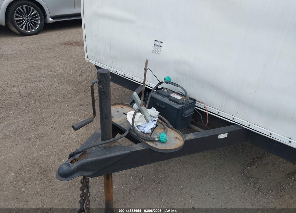 2010 LAYTON JOEY VIN: 1SE200H26AC000883