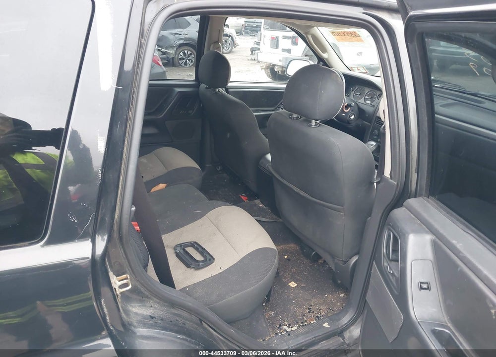 2004 JEEP GRAND CHEROKEE LAREDO VIN: 1J4GW48SX4C425752