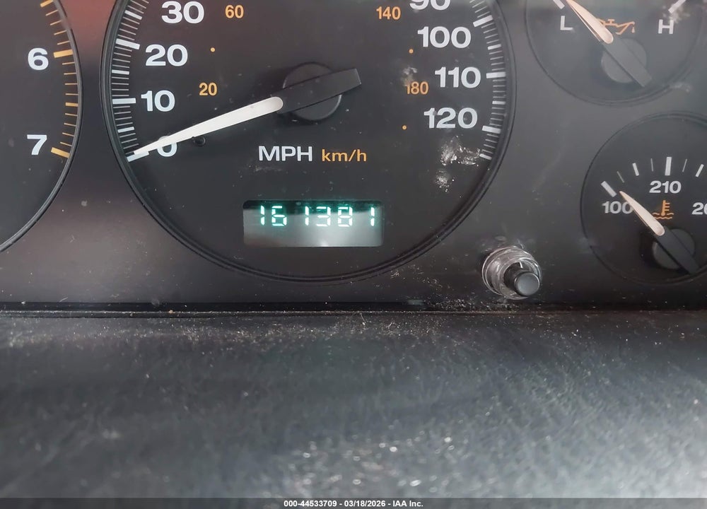 2004 JEEP GRAND CHEROKEE LAREDO VIN: 1J4GW48SX4C425752