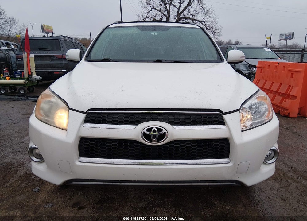 2011 TOYOTA RAV4 LIMITED VIN: 2T3YF4DV1BW100850