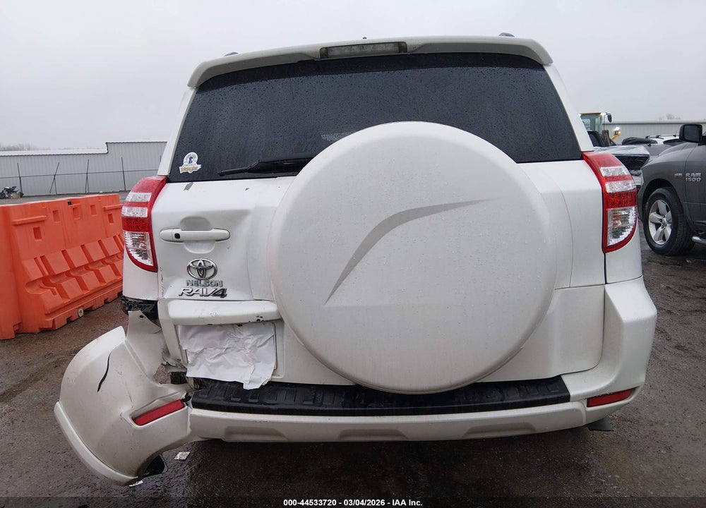 2011 TOYOTA RAV4 LIMITED VIN: 2T3YF4DV1BW100850