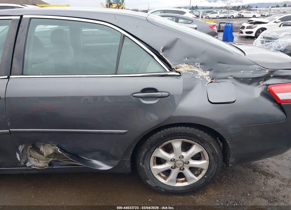 2011 TOYOTA CAMRY LE VIN: 4T1BF3EK3BU634042