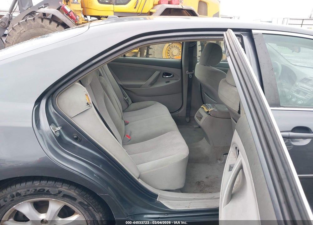 2011 TOYOTA CAMRY LE VIN: 4T1BF3EK3BU634042