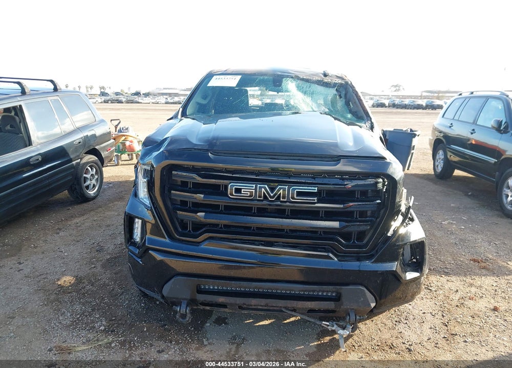 2021 GMC SIERRA 1500 4WD  SHORT BOX ELEVATION VIN: 3GTU9CED9MG449571