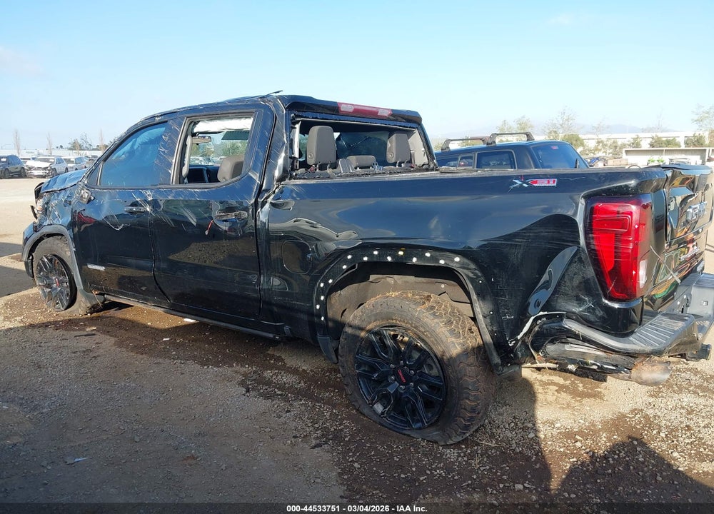2021 GMC SIERRA 1500 4WD  SHORT BOX ELEVATION VIN: 3GTU9CED9MG449571