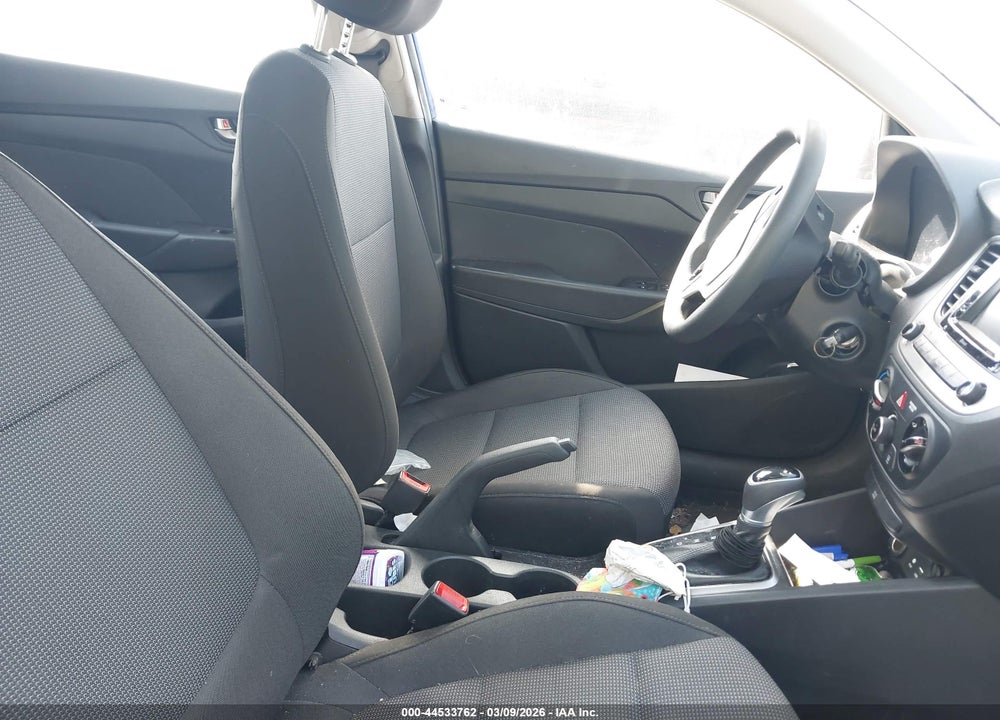 2019 HYUNDAI ACCENT SE VIN: 3KPC24A35KE067906