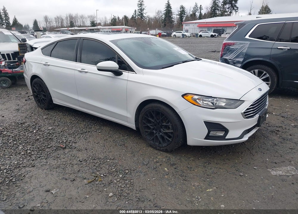 2019 FORD FUSION SE VIN: 3FA6P0T91KR136307