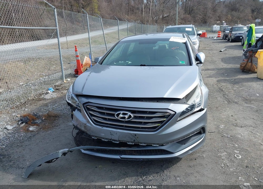 2017 HYUNDAI SONATA SPORT 2.0T VIN: 5NPE34AB2HH577955