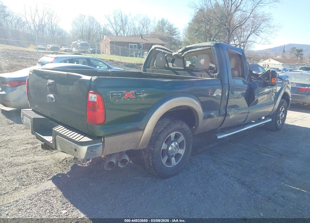 2011 FORD F-250 LARIAT VIN: 1FT7W2BT8BEA05811