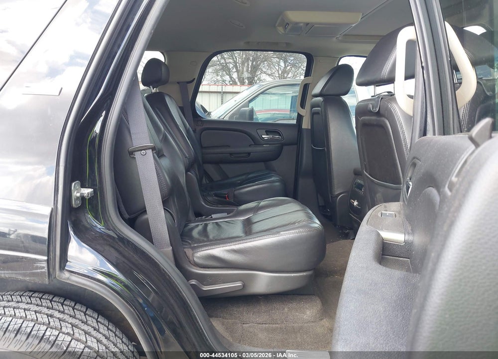 2007 CHEVROLET TAHOE LT VIN: 1GNFC13097R424373