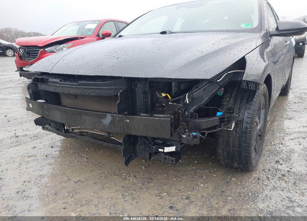 2023 HYUNDAI ELANTRA SEL VIN: 5NPLM4AG7PH101926