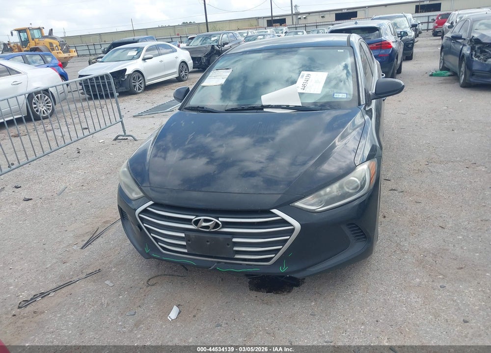 2017 HYUNDAI ELANTRA SE VIN: KMHD74LF7HU394889