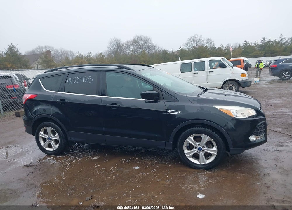 2015 FORD ESCAPE SE VIN: 1FMCU0GX0FUB00889