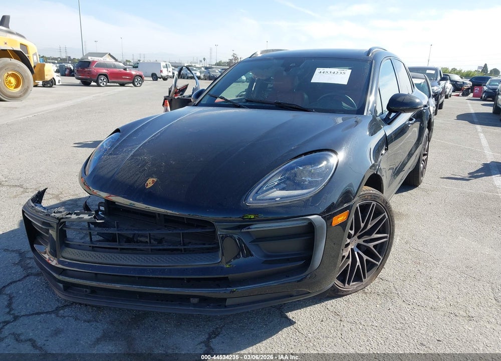 2022 PORSCHE MACAN VIN: WP1AA2A58NLB05025