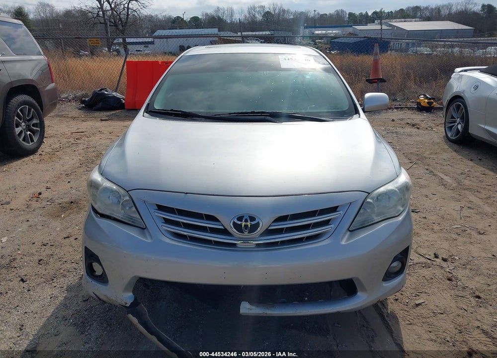 2013 TOYOTA COROLLA LE VIN: 2T1BU4EE4DC933047