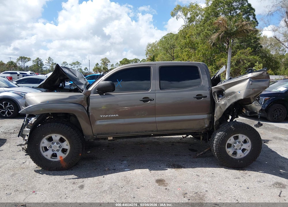 2015 TOYOTA TACOMA BASE V6 VIN: 5TFLU4EN0FX143348
