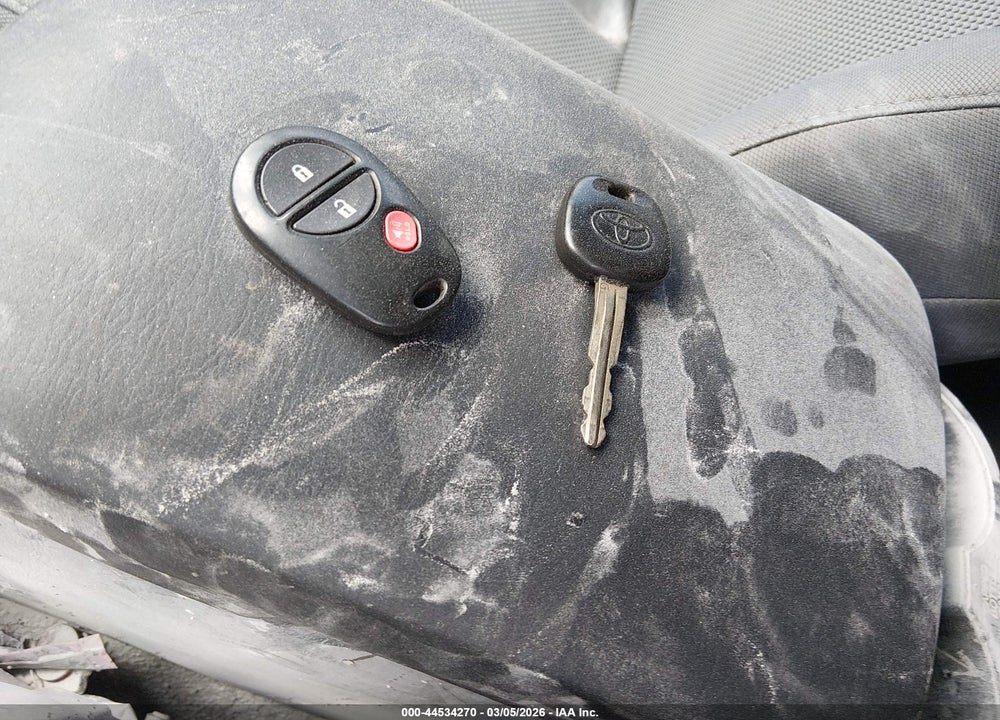 2015 TOYOTA TACOMA BASE V6 VIN: 5TFLU4EN0FX143348