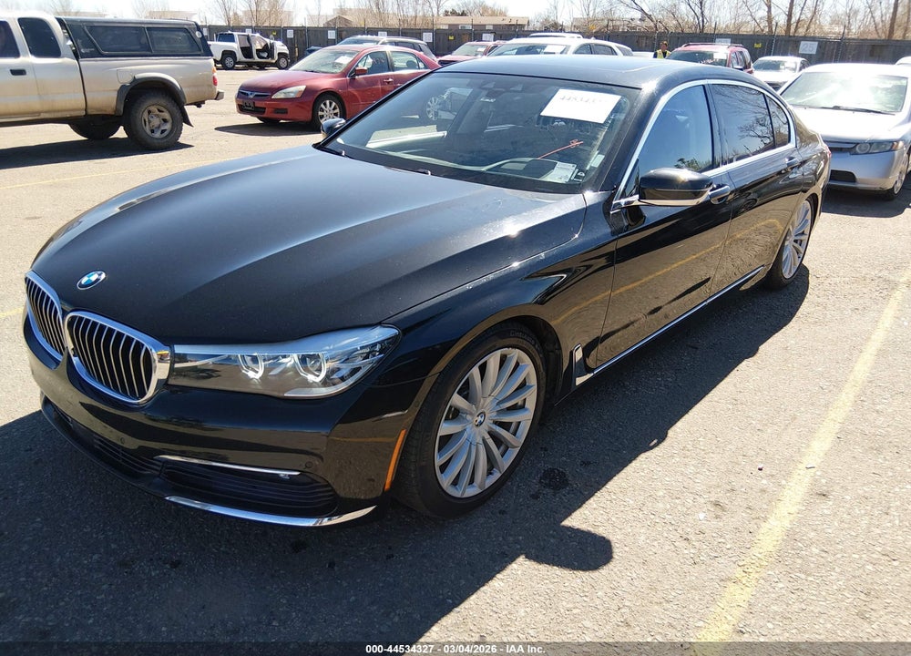 2017 BMW 740I VIN: WBA7E2C55HG739223