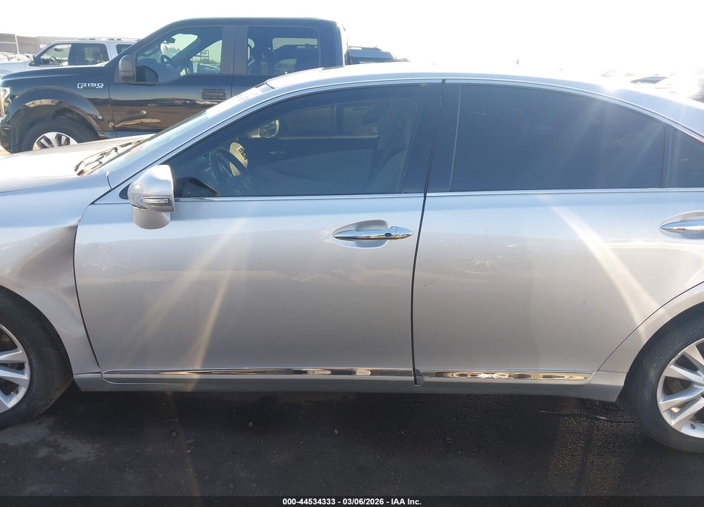 2010 LEXUS ES 350 VIN: JTHBK1EGXA2359603