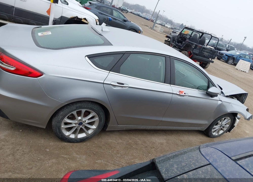 2020 FORD FUSION SE VIN: 3FA6P0HD2LR256650