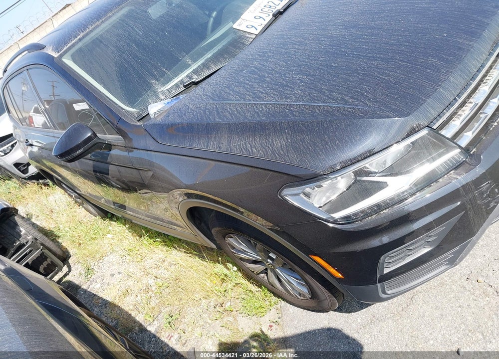 2020 VOLKSWAGEN TIGUAN 2.0T S VIN: 3VV1B7AX3LM147791