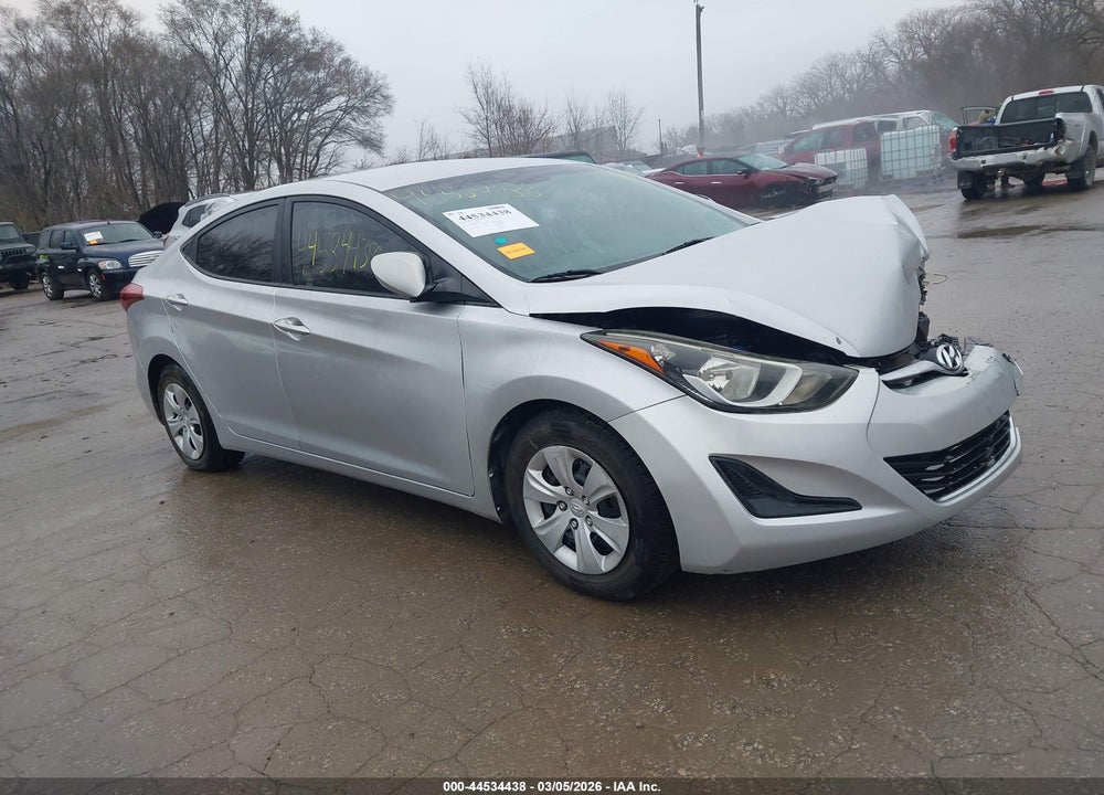 2016 HYUNDAI ELANTRA SE VIN: 5NPDH4AE6GH723618