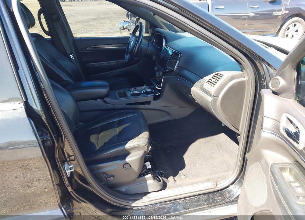 2019 JEEP GRAND CHEROKEE LIMITED 4X2 VIN: 1C4RJEBG8KC751781