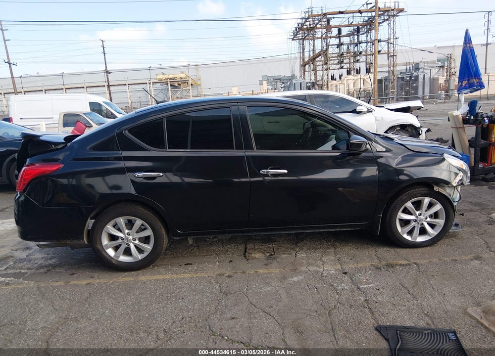2016 NISSAN VERSA 1.6 SL VIN: 3N1CN7AP6GL901697