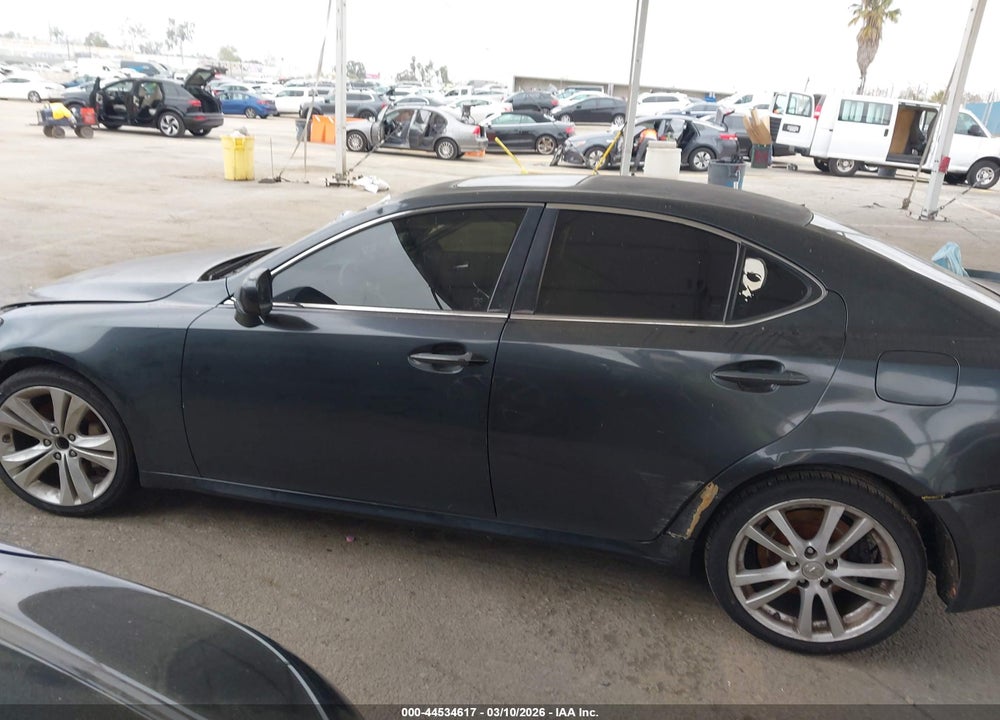 2006 LEXUS IS 350 VIN: JTHBE262762001088