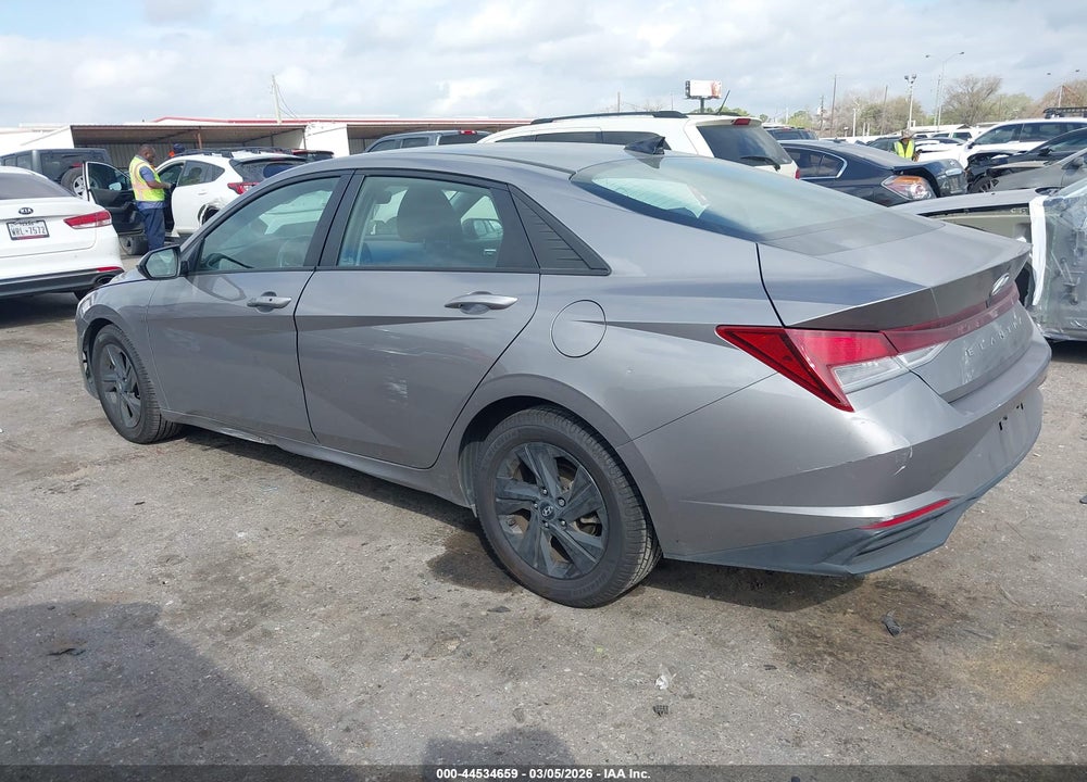 2021 HYUNDAI ELANTRA SEL VIN: KMHLS4AG9MU132517