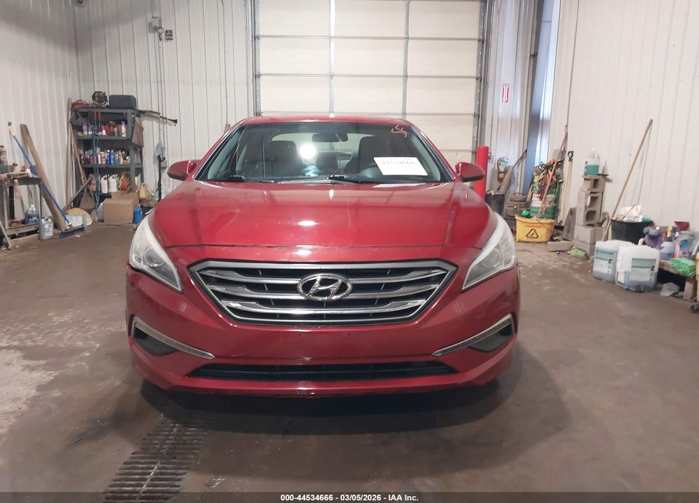 2015 HYUNDAI SONATA SE VIN: 5NPE24AF4FH183621