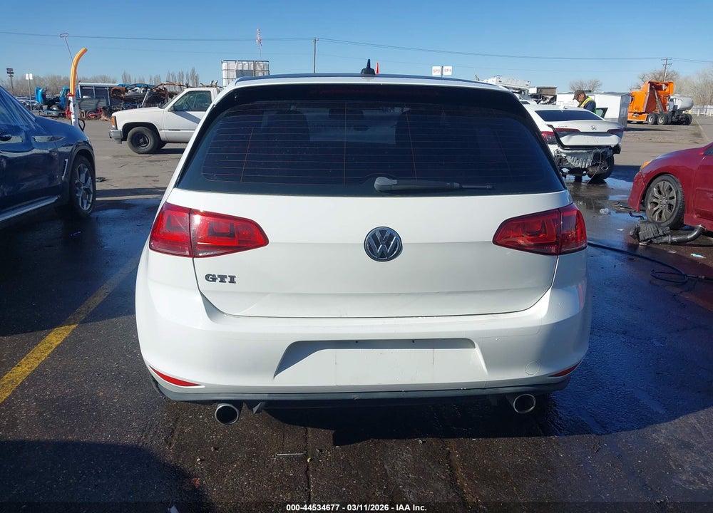 2015 VOLKSWAGEN GOLF GTI 2.0T S 4-DOOR VIN: 3VW5T7AUXFM026339