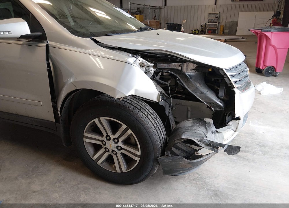 2015 CHEVROLET TRAVERSE 1LT VIN: 1GNKRGKD5FJ369079